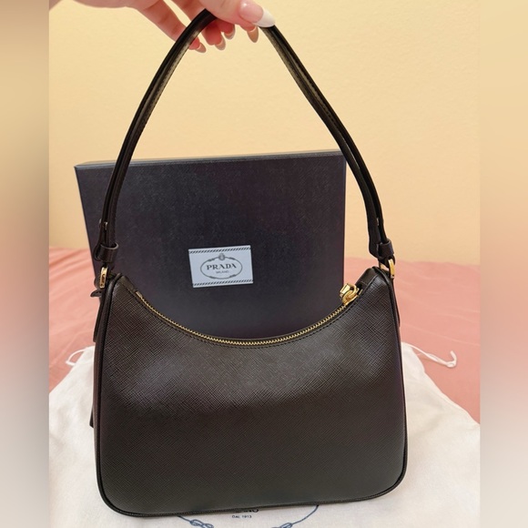 Prada Re-Edition Saffiano Leather Bag Black with Gold Hardware - Picture 2 of 13